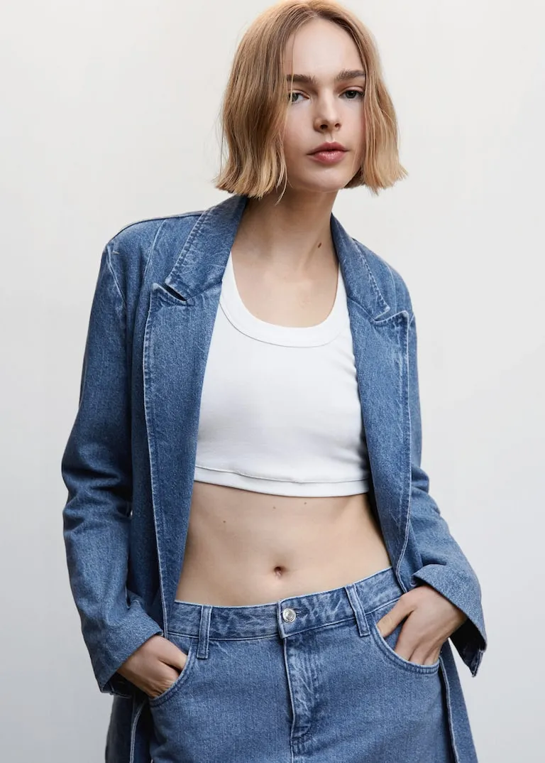 Denim jacket with pockets