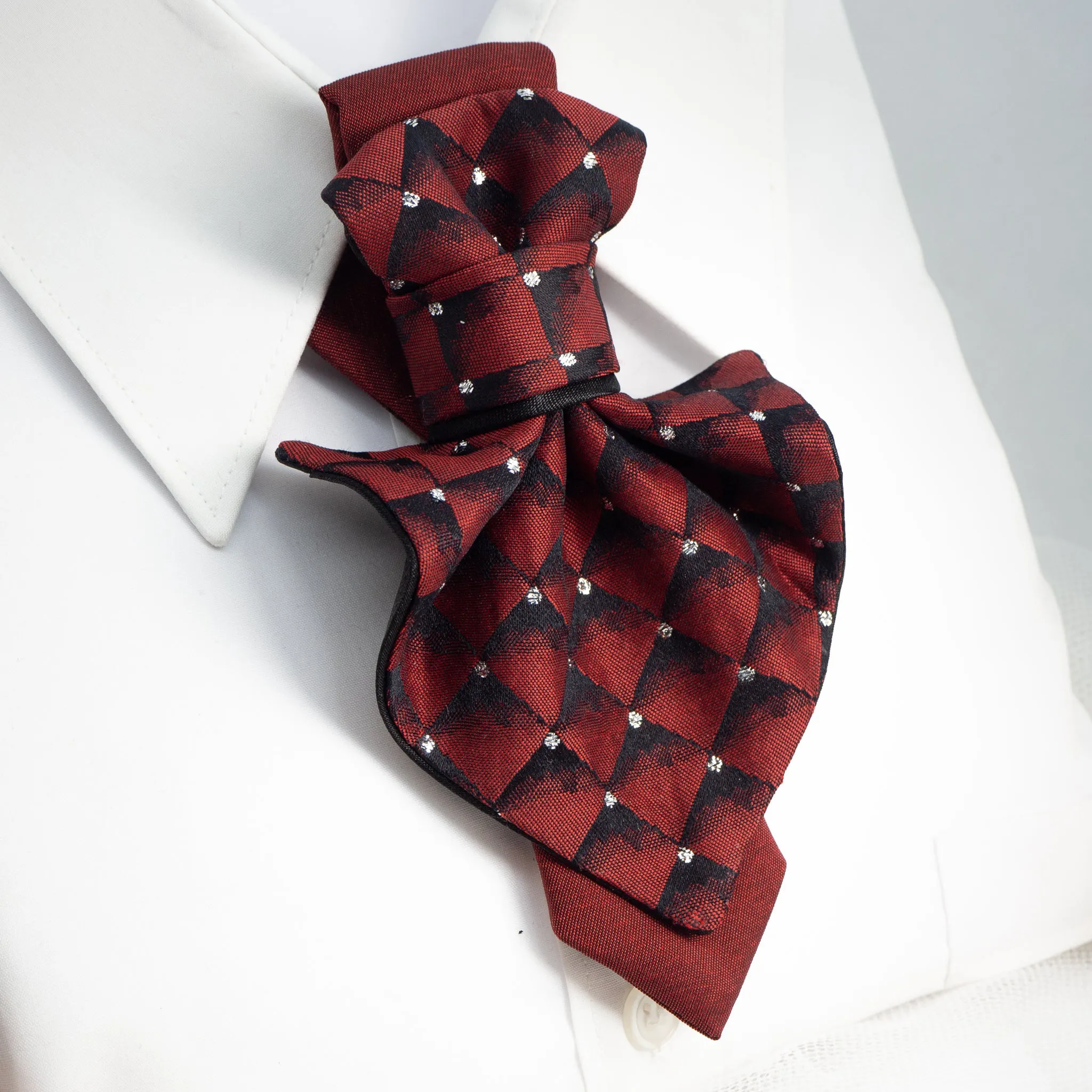 ELEGANT WOMEN' BOW TIE "BURGUNDY DIAMOND"