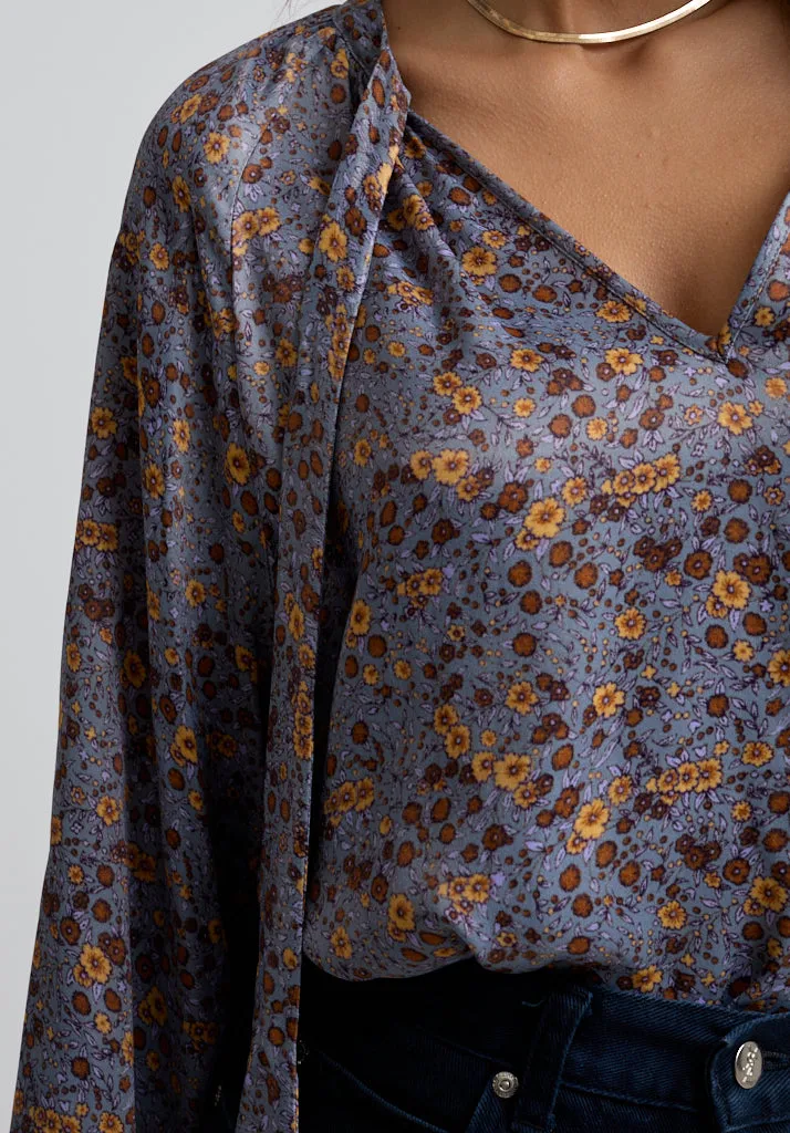 Helena Bow Detail Aster Print Blouse In Grey