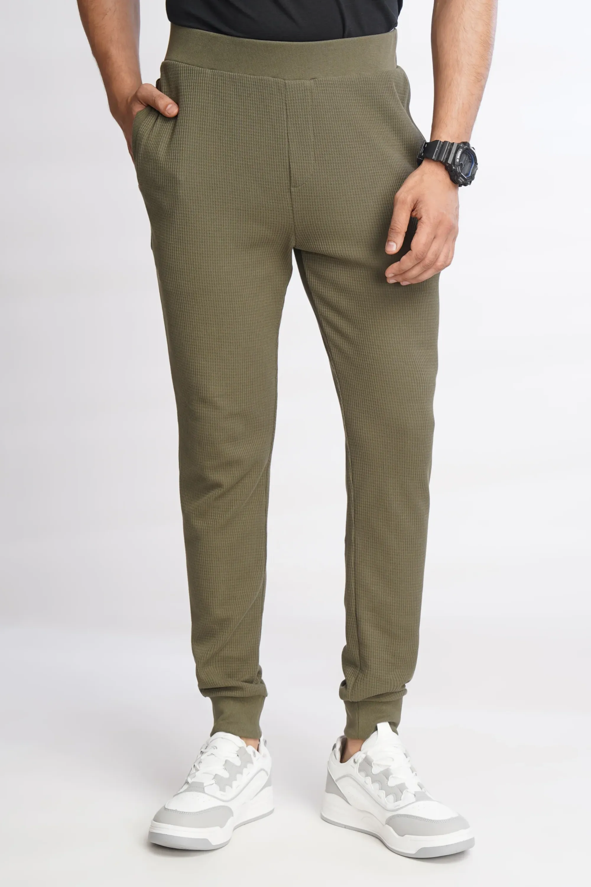 Men Green Urban Ease Cotton Joggers