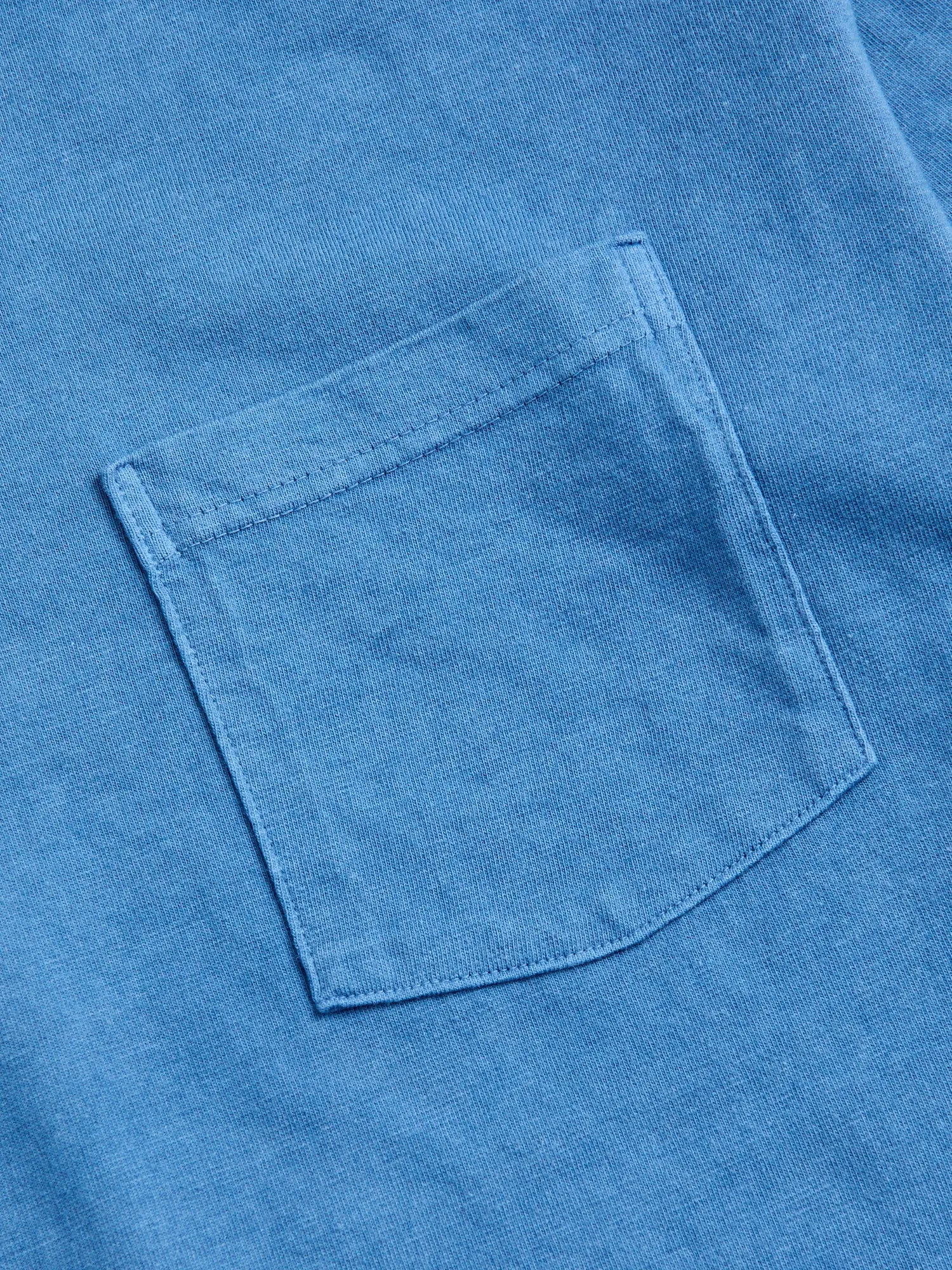 "Bamboo and Tiger" Bassen Pocket T-Shirt in Indigo